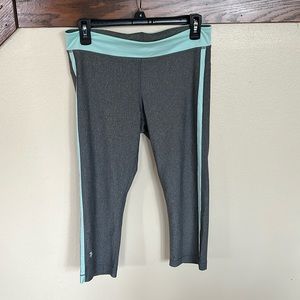 Under Armour workout capris